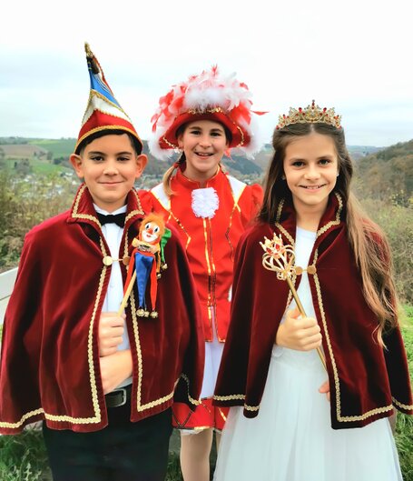 2025 Kinderprinzenpaar Prinz Yunus und Prinzessin Ariane & Pagin Nele