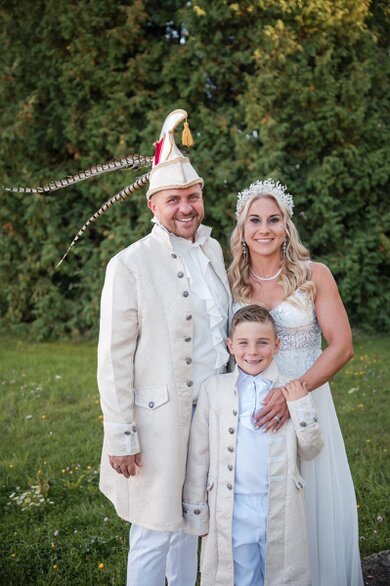 Prinz Üders I. (Gillenkirch) & Prinzessin Natascha I. (Gillenkirch) mit Lio.