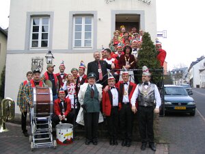 Umzug Hofstaat 04.02.2004 Karnevalsgesellschaft Waxweiler 1961 e.V.